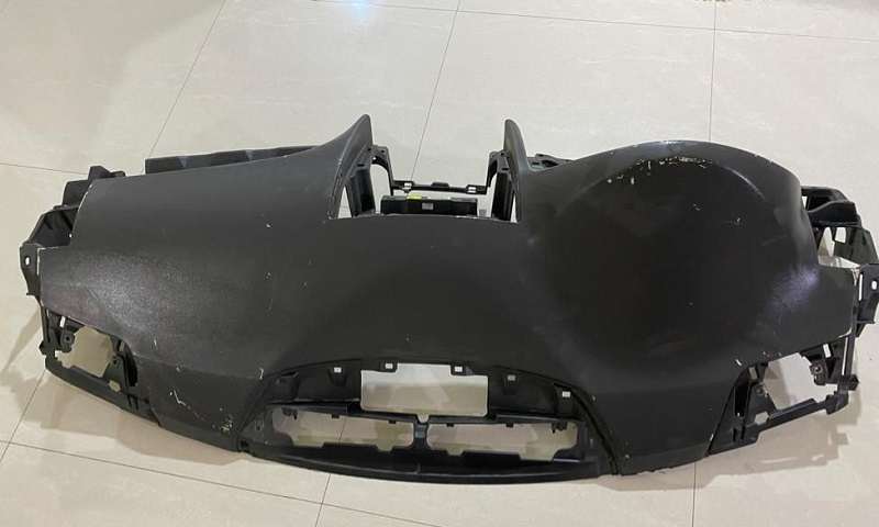 تعمیر داشبورد تویوتا کمری